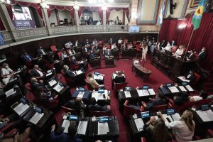 La Legislatura sancionó la re reelección de intendentes y legisladores para las elecciones de 2023