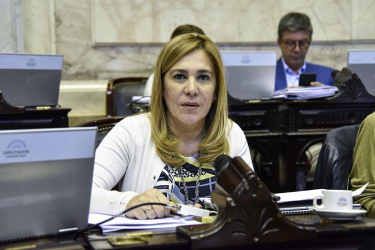 La senadora Ávila encabezará un seminario internacional sobre la institucionalización de las áreas metropolitanas
