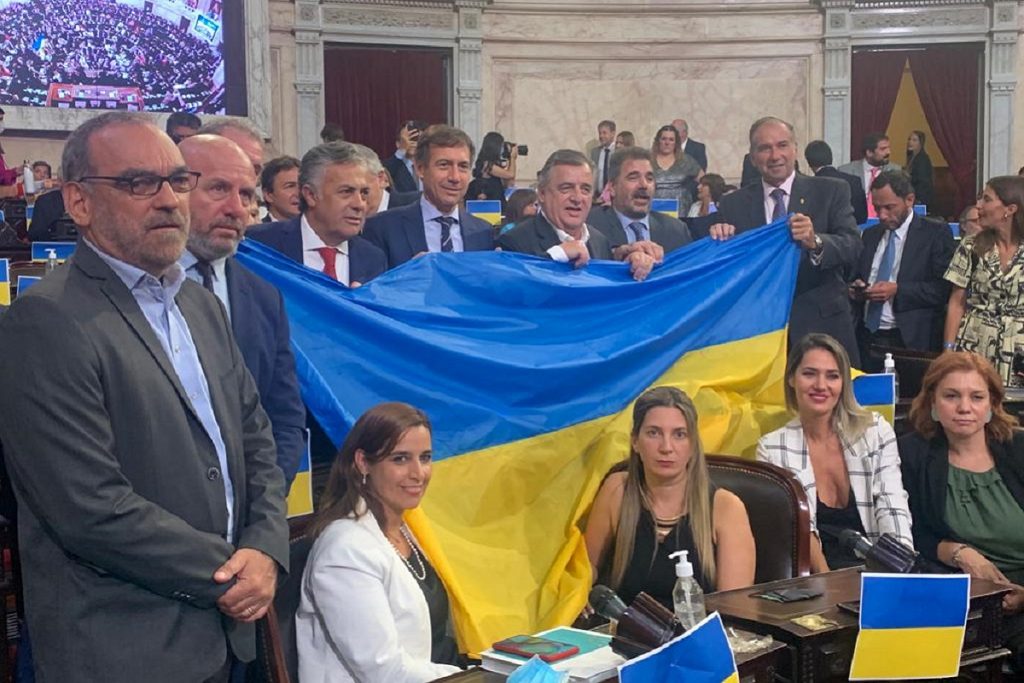 diputados juntos por el cambio bandera ucrania