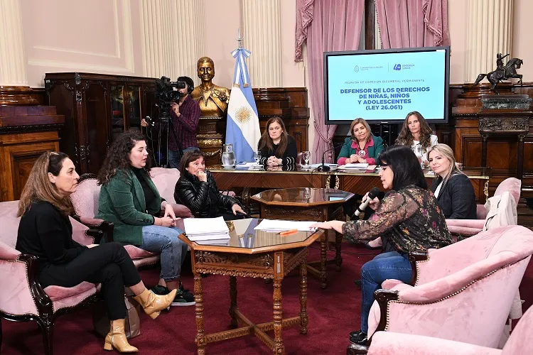 bicameral del defensor del niño 1 junio 2023