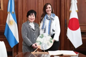 Villarruel recibió a embajadora de Japón